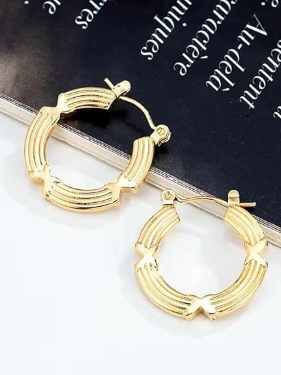 YQ Anti Tarnish Circular Hoops Earrings