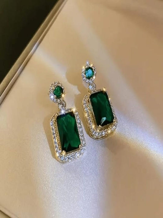Gorgeous Jewellery Green Necklace set, Earrings Diamond with Ring