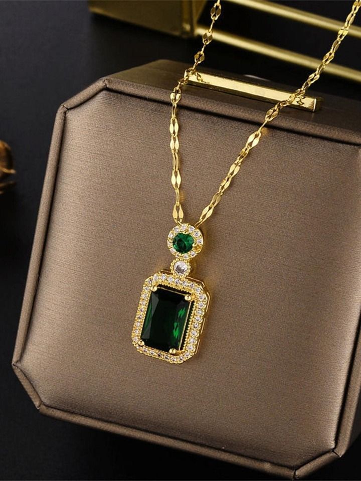 Gorgeous Jewellery Green Necklace set, Earrings Diamond with Ring