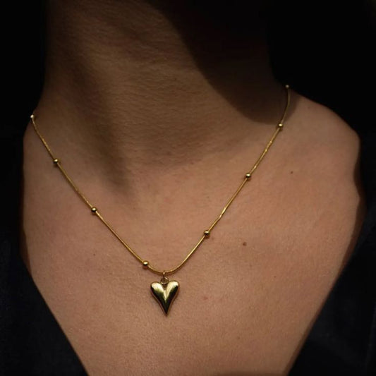 YQ 18k Gold Plated Heart-Shaped Pendant Necklace