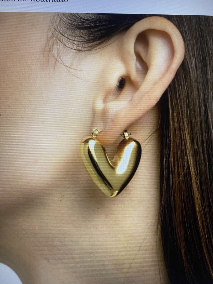 YQ Chunky Gold Plated Heart Earrings