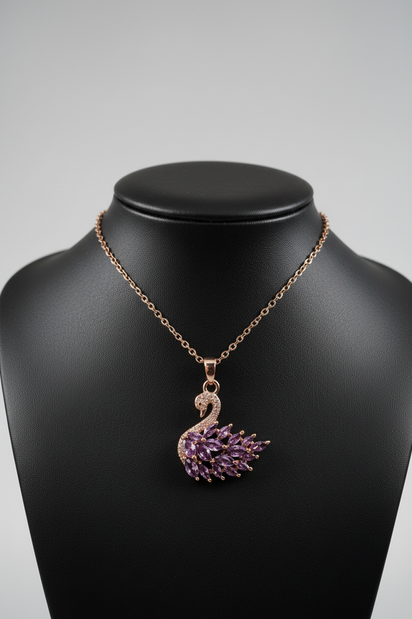 Elegant Swan Pendant Necklace Accessory